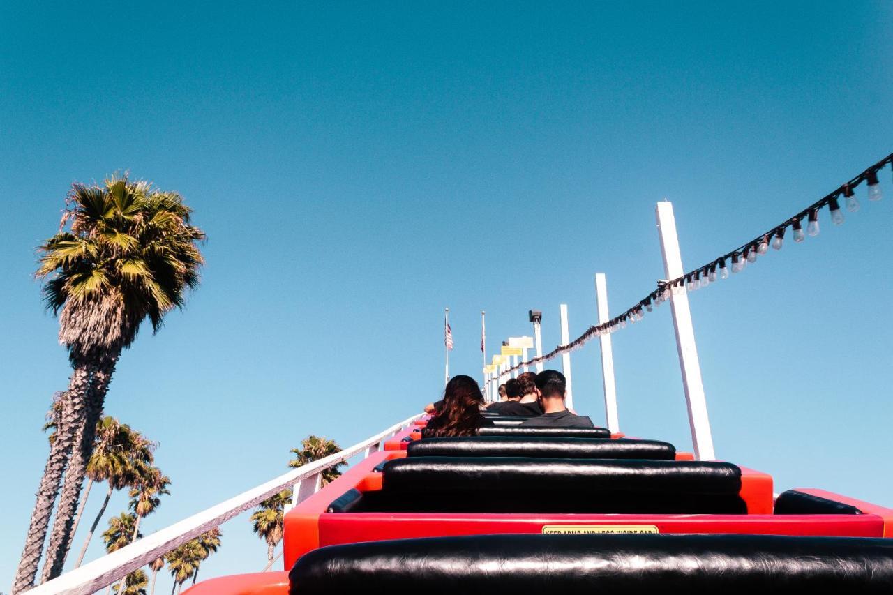 Sunny Cove Motel キャピトラ エクステリア 写真