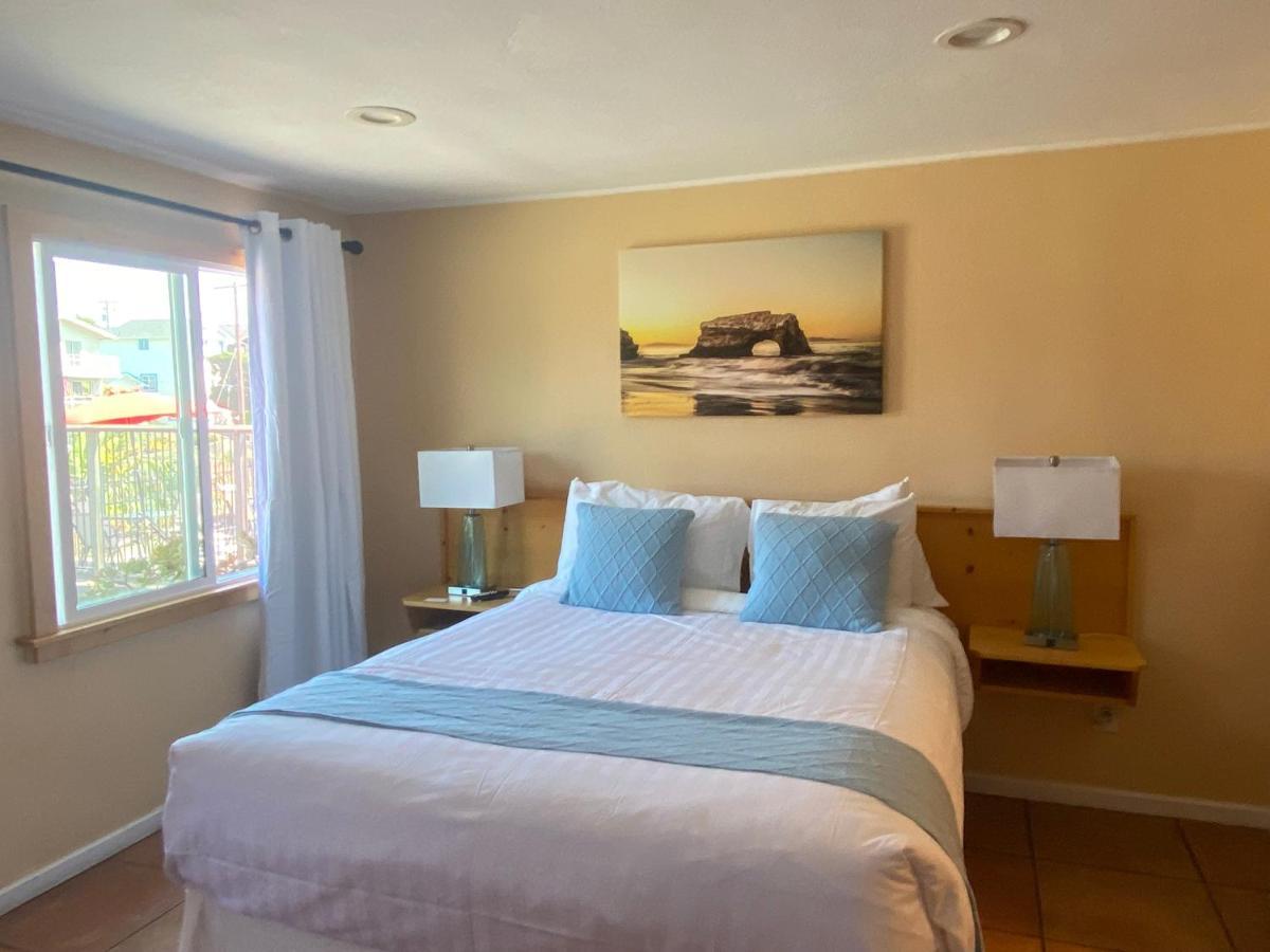 Sunny Cove Motel キャピトラ エクステリア 写真